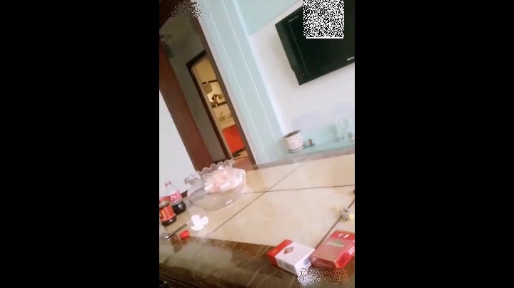 東北可愛00後小妹紙和小男友造愛後,掰弄一線天嫩沐耳,大長腿可愛馬尾